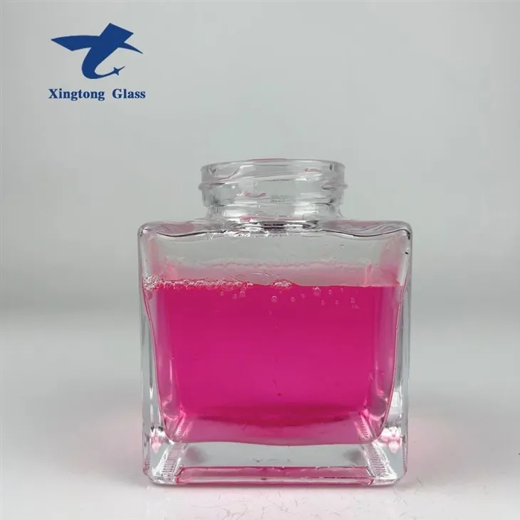 Квадратна стъклена бутилка от 350 мл